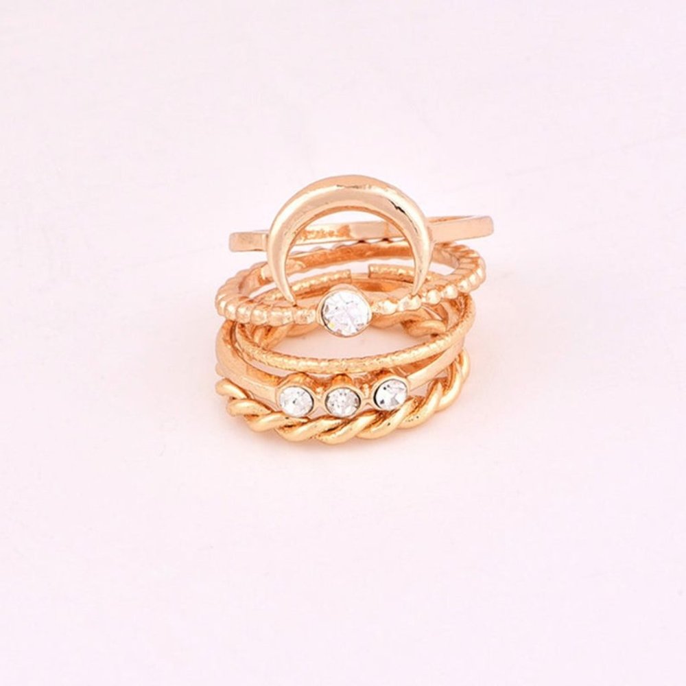 💎✨ Moon Ring Set - Picture 3 of 5